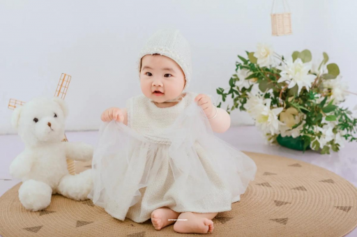 伊川孕妇几个月开始显怀